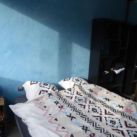 Chambre Dans Un Appartement Annecy Gare-Centre エクステリア 写真